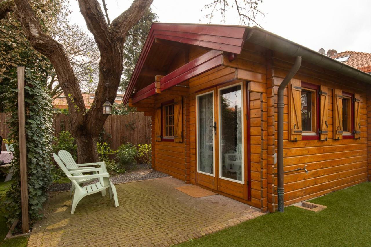 Onder De Kersenboom Bed & Breakfast Hilversum Exterior photo